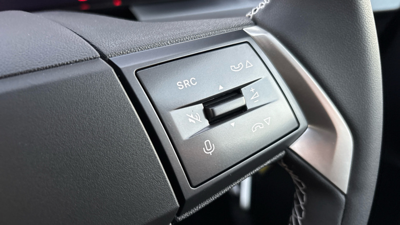 Vauxhall Frontera 1.2 Hybrid Design 5dr e-DCT6 Petrol Estate